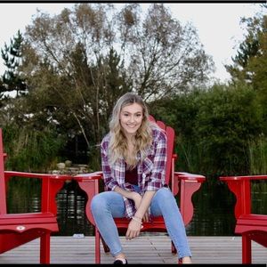 Meet your Posher, Alissa